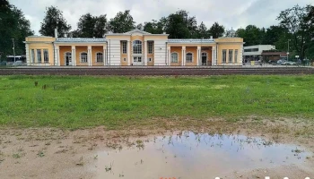 Cēsu autoosta un dzelzceļa stacija - Cēsis