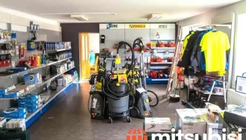 Stokker, Ventspils tirdzniecības centrs un serviss - Ventspils