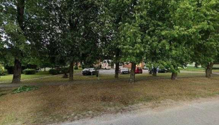 Auce Sarc Pansionats Ielas Attels Un 360deg - Auce