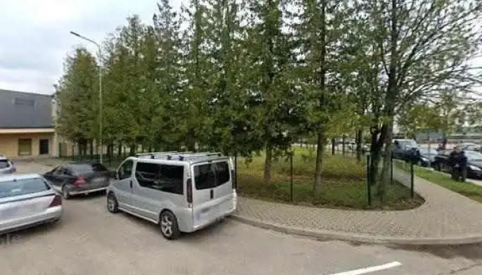 Auto -  Centrs Ielas Attels Un 360deg - Daugavpils
