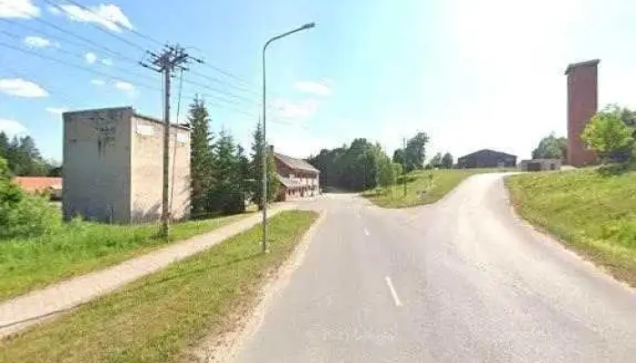Auto Kada Aluksne Ielas Attels Un 360deg - Alūksne