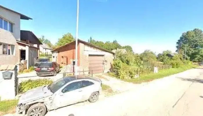 Automasinu Metinasana Un Antikorozijas Apstrade Madona Ielas Attels Un 360deg - Madona