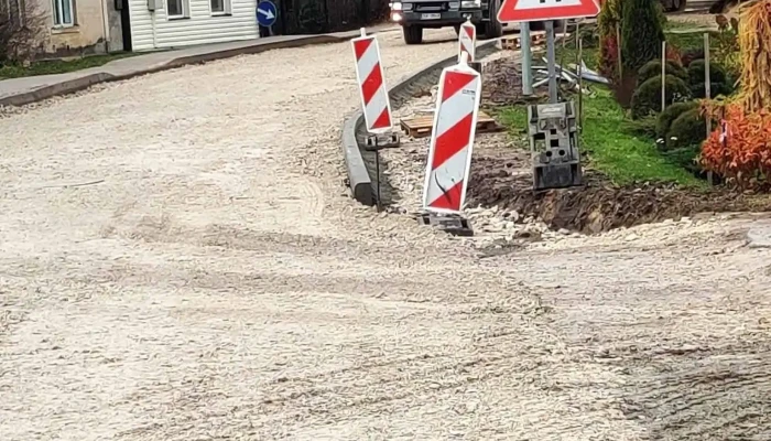 Autostavlaukums Visi - Alūksne