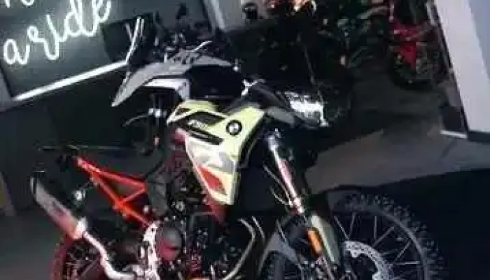 Bmw Motorrad Latvija -  Videoklipi - Rīga