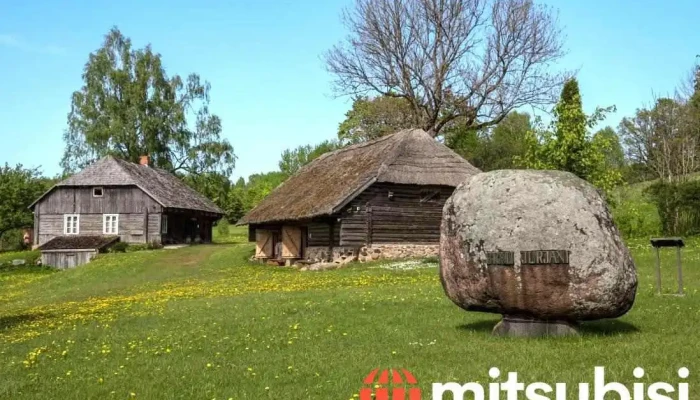 Bralu Jurjanu Memorialais Muzejs Mengeli Atlasija Ipasnieks - Ērgļi