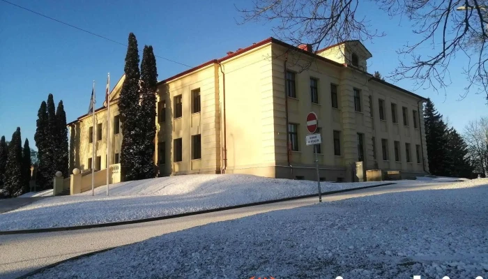 Brocēnu vidusskola - Brocēni