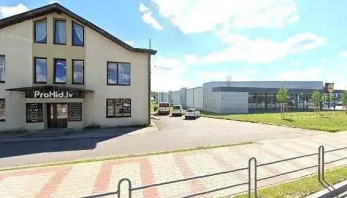 Buss Tehnika Sia Rezerves Dalu Veikals Ielas Attels Un 360deg - Jelgava