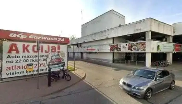 Carmobilelv Lietoti Auto Ar Garantiju Ielas Attels Un 360deg - Rīga