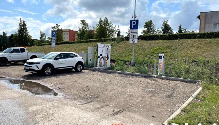 Elektrum Drive Uzlades Stacija Atlasija Ipasnieks - Madona
