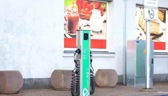 Enefit Volt Charging Station -  Arejais Izskats - Jelgava