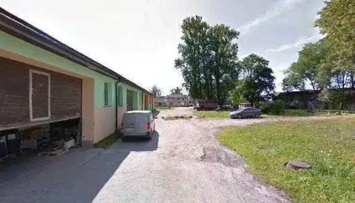 Inter Cars Filiale Sigulda V16 Ielas Attels Un 360deg - Peltes
