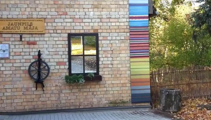 Jaunpils Amatu māja - Jaunpils Pagasts