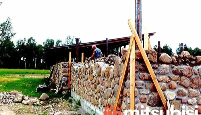 Kandavas Celi Sia Atlasija Ipasnieks - Kandava