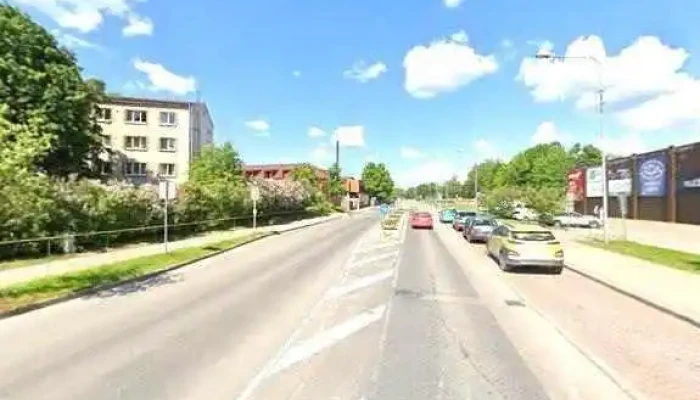 Kido Cesis   Bernu Precu Un Apgerbu Veikals Ielas Attels Un 360deg - Cēsis