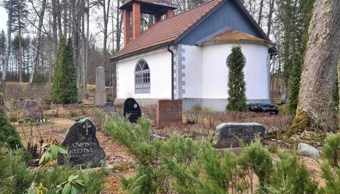 Kārniņu kapi - Tukuma Novads