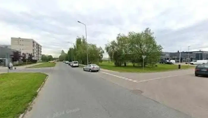 Lietotiautoeu Forum Auto Un Verte Auto Lietoto Automobilu Salons Ielas Attels Un 360deg - Rīga