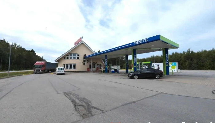 Neste Ainazi Dus Degvielas Uzpildes Stacija - Ainaži