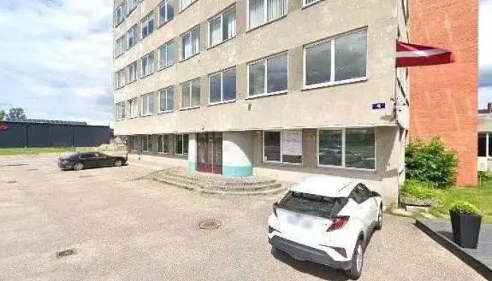 Ozolnieku Bernu Un Jauniesu Iniciativu Centrs Ielas Attels Un 360deg - Ozolnieki