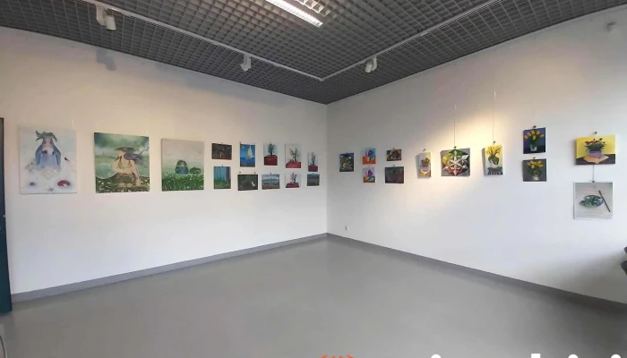 Rojas Turisma Informacijas Centrs Iekspuse - Roja