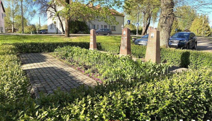 Sarkanās armijas brāļu kapi - Baldones Pilsēta