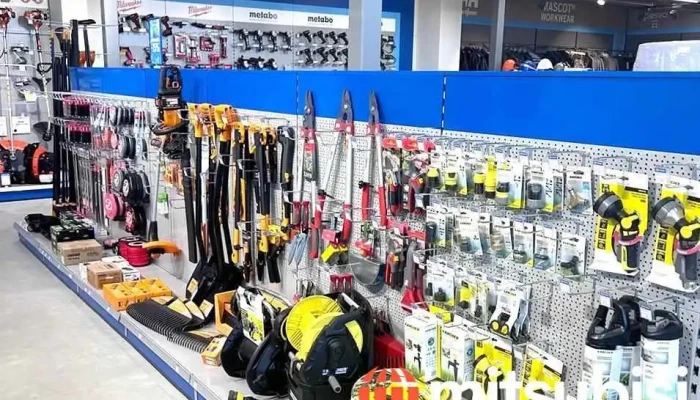Stokker Saldus Tirdzniecibas Un Servisa Centrs Visi - Saldus