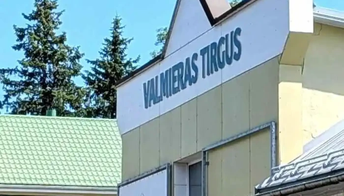 Valmieras tirgus - Valmiera