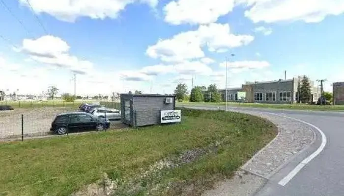 Vidas Automobile -  Ielas Attels Un 360deg - Saldus